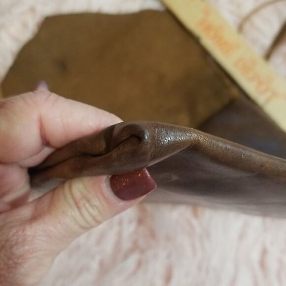 Vintage leather bag found at a estate sale - Picture 8 of 11